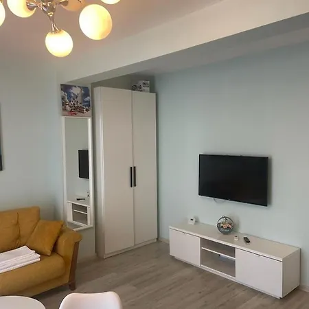 Ini Zona Alezzi * Năvodari