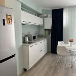 Ini Zona Alezzi Apartamento